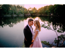 Load image into Gallery viewer, Adjust colors lightroom presets